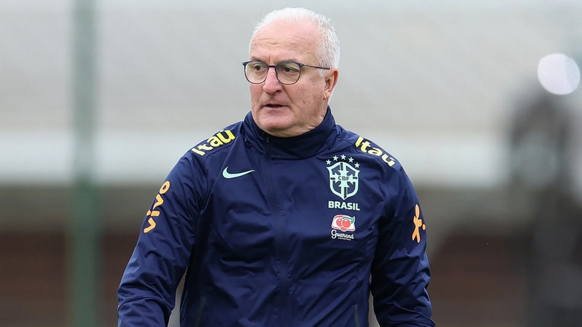 Rizek, Benja e Joel Santana apontam lateral que brilhará na seleção brasileira