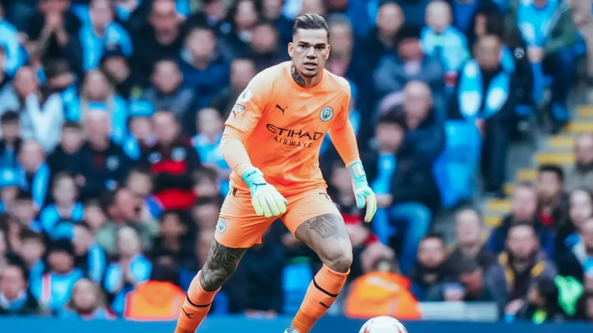 Ederson, do Manchester City, define três goleiros diferenciados no Brasil: “Incrível”