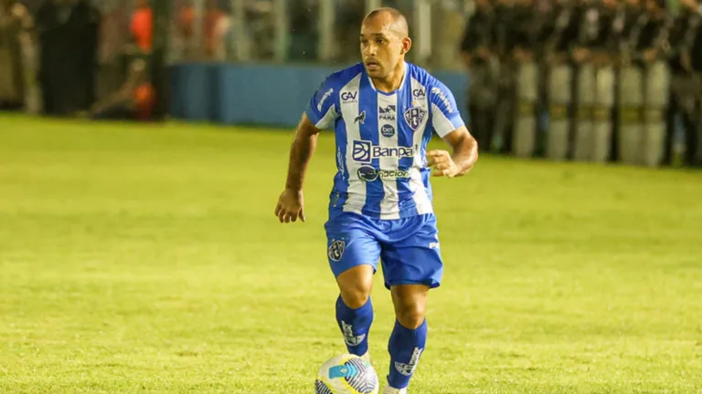 Paysandu comunica grave lesão e mantém jogador para 2025