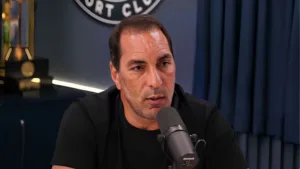 Edmundo banca meia especial no futebol brasileiro: “É diferente”