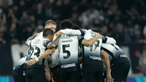 Vessoni vê diferencial em atacante do Corinthians: “É a atitude”