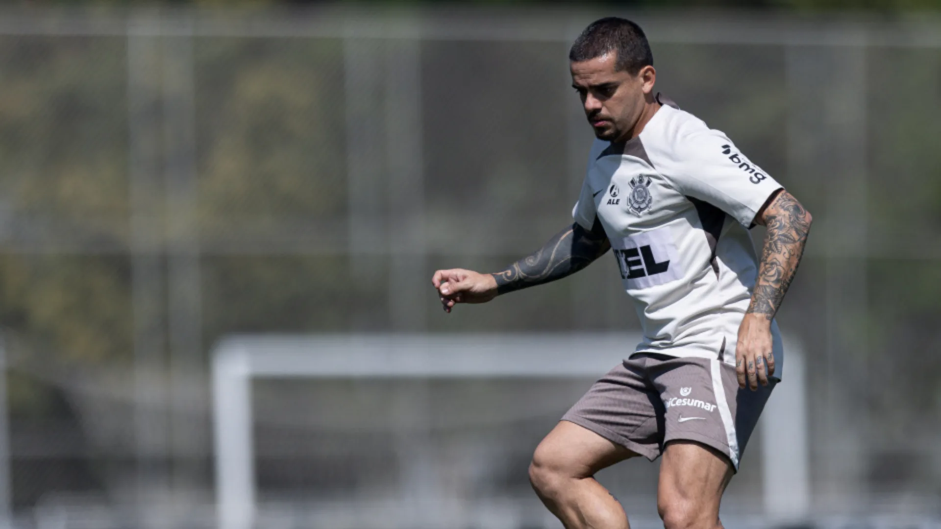 Juca Kfouri se irrita com postura de Fagner no Corinthians: “Covarde”