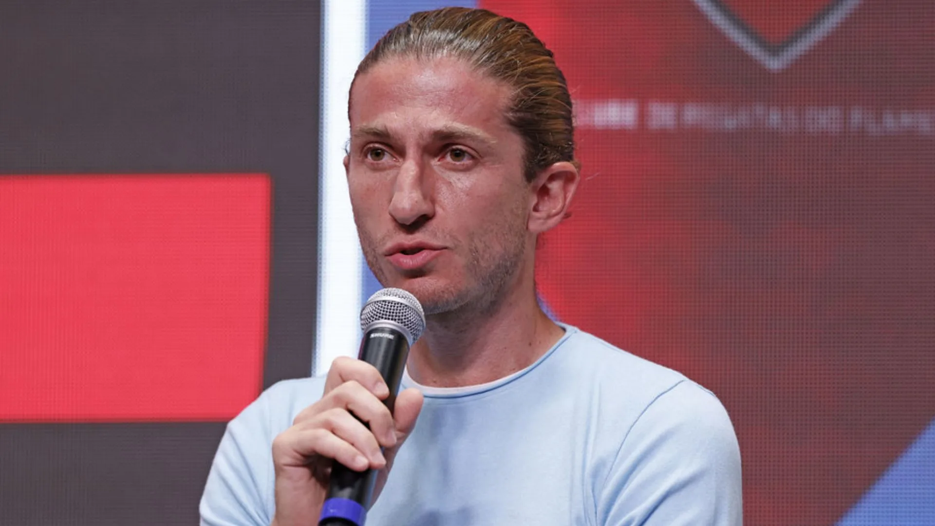 Filipe Luís revela sentimento após sorteio de Flamengo x Atlético-MG