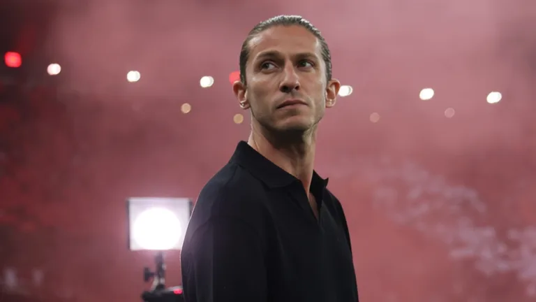 Salário de Filipe Luís no Flamengo é revelado; veja o valor