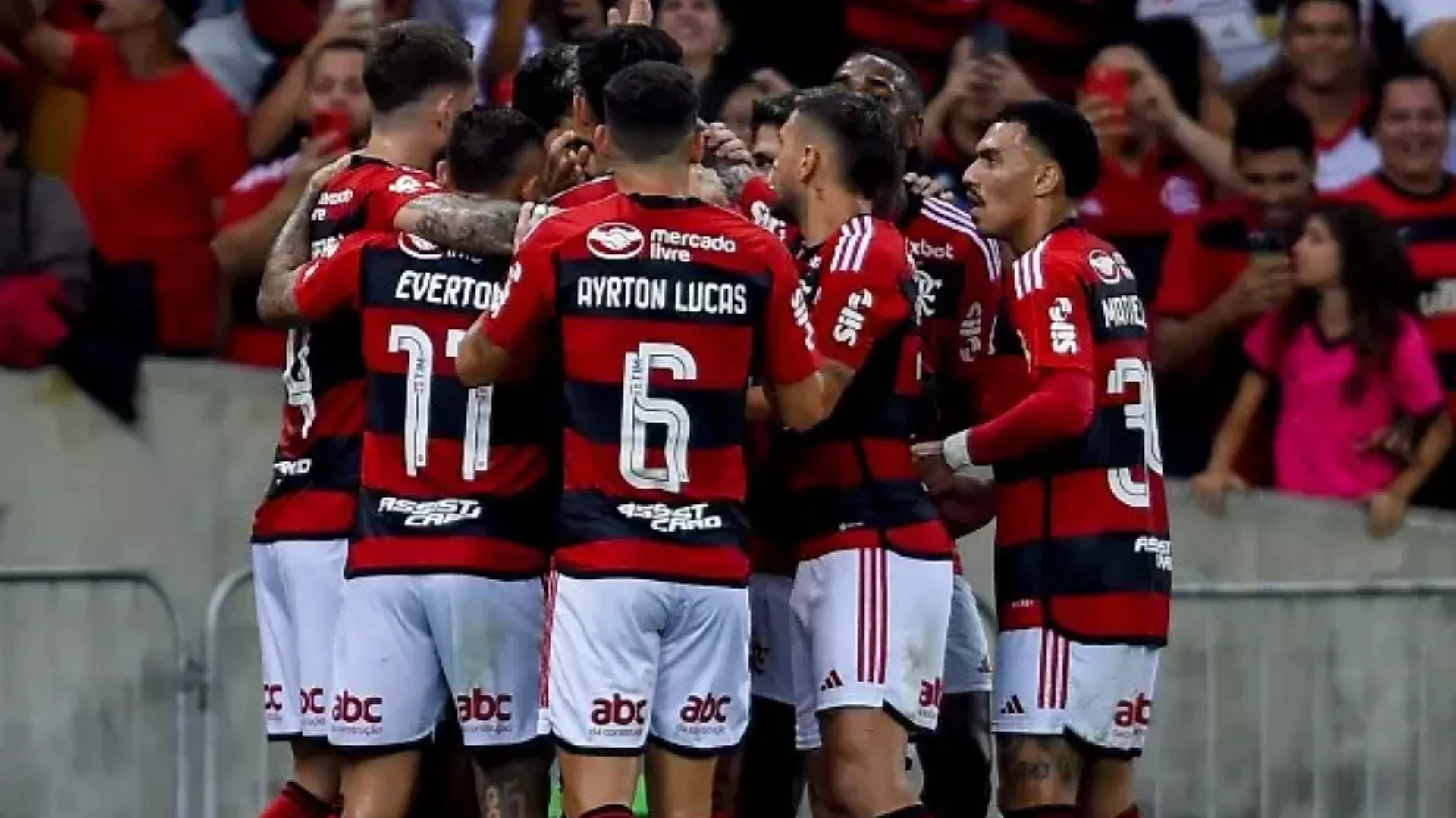 4 jogadores que viraram o ‘xodó’ dos torcedores do Flamengo em 2024