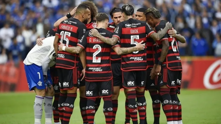Torcedores pedem zagueiro do Flamengo na seleção brasileira: “Era pra estar aí”