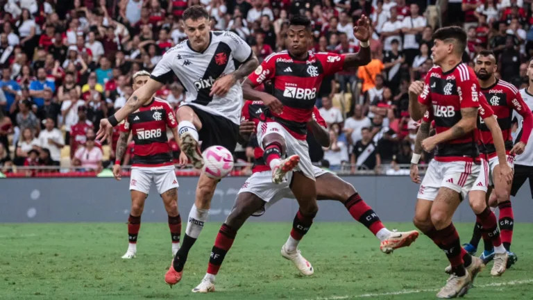 Richarlyson indica time que está muito abaixo do Flamengo: “Pode crescer”