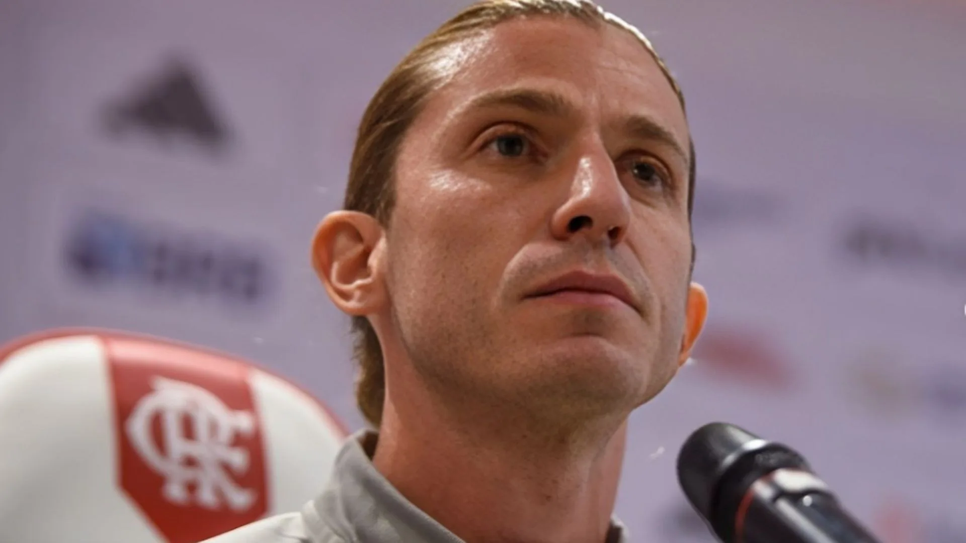 Rivaldo comenta escolha de Filipe Luís como técnico do Flamengo: “Oportunidade que todos queriam ter”