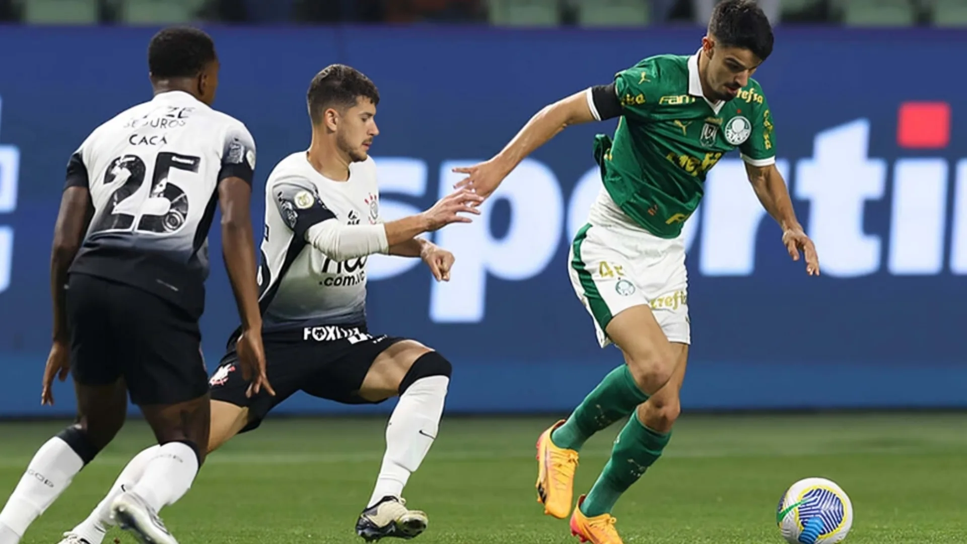 Flávio Prado antecipa resultado de Corinthians x Palmeiras no Brasileirão