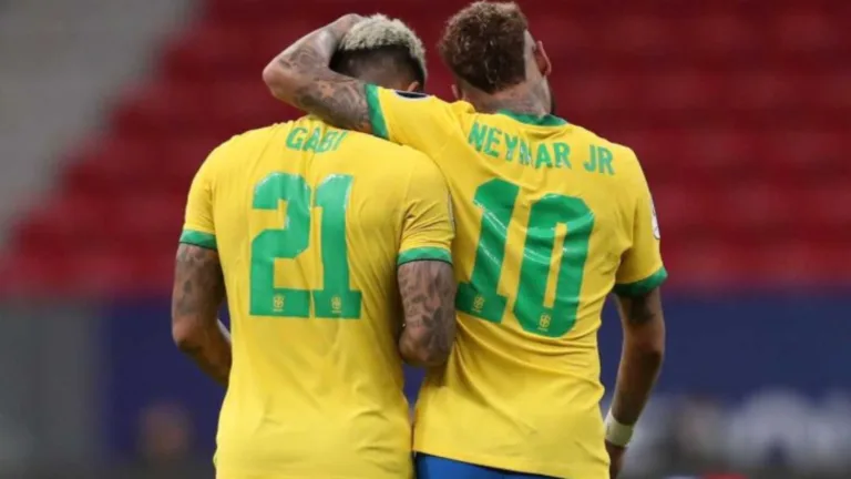 Gabigol, do Flamengo, manda recado para Neymar após retorno ao futebol