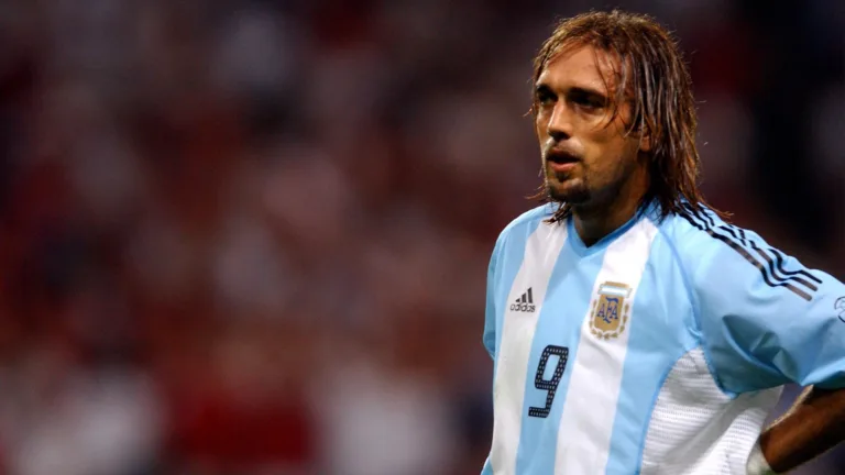 Gabriel Batistuta, ídolo da Argentina, elege o melhor jogador de todos os tempos