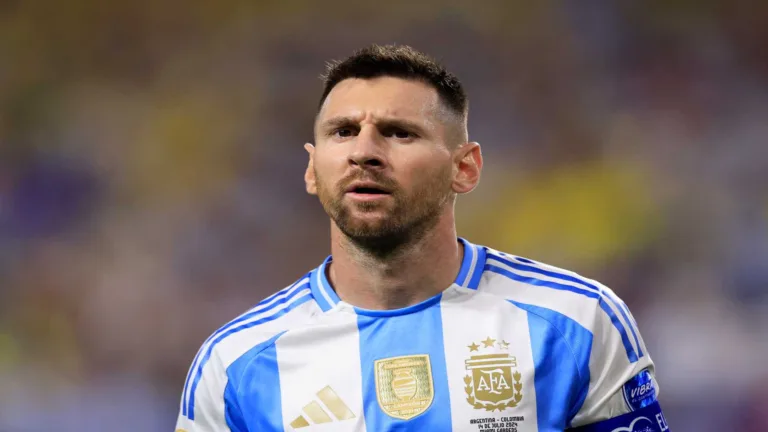 Messi se apresenta à seleção da Argentina para as eliminatórias da Copa do Mundo