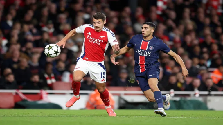 Mais ofensivo, Arsenal derrota o PSG pela Champions League