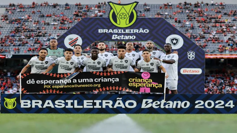 Botafogo hoje (7/10): apresentação de trio na seleção, disputa com o Palmeiras e mais