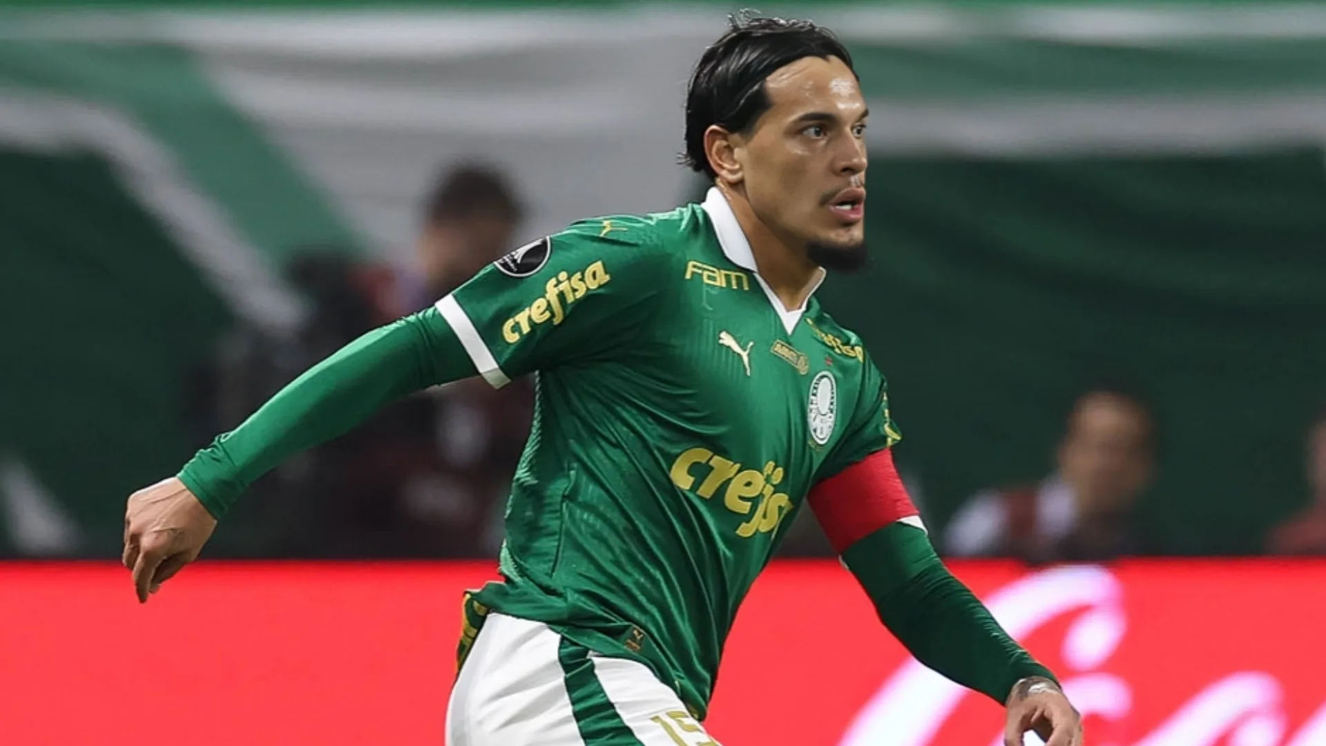 Gómez, do Palmeiras, se irrita e deixa recado ao Botafogo na briga pelo Brasileirão