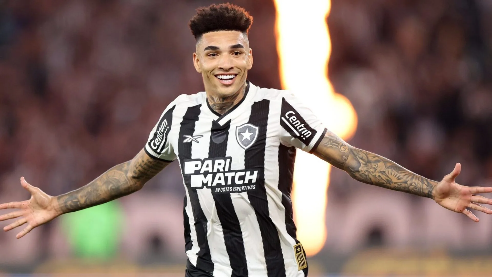 Mauro Beting coloca Igor Jesus, do Botafogo, acima de atacante do Liverpool