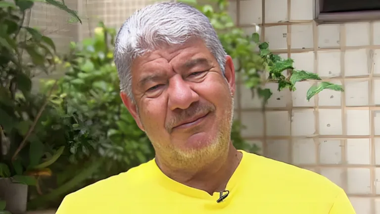 Joel Santana ironiza presença de jogador na seleção brasileira: “Não sei de onde veio”