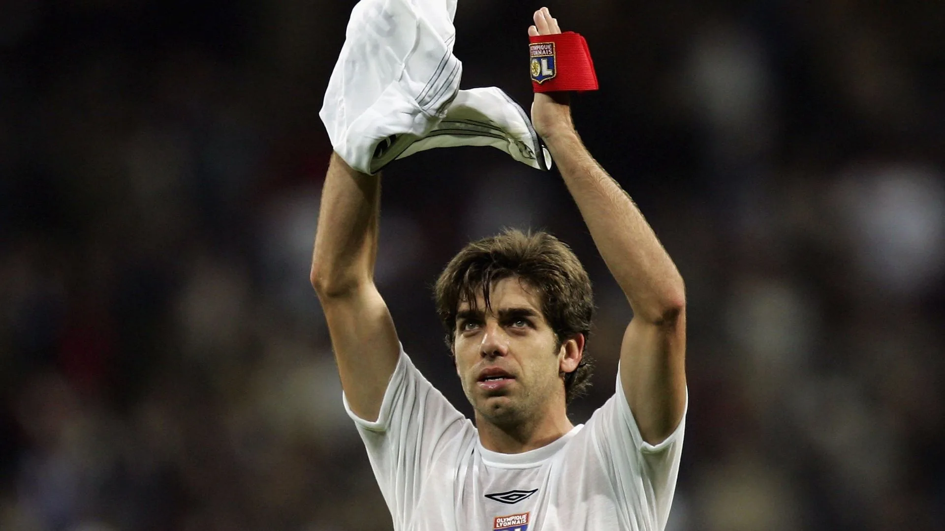 Juninho Pernambucano elege cobrador de faltas melhor do que Zico