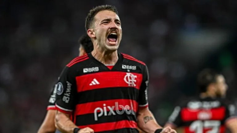 Léo Ortiz, do Flamengo, entra na mira de clube da Champions League