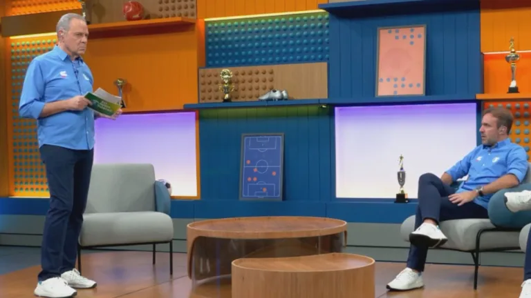 Torcedores apontam “climão” entre Luis Roberto e Roger Flores em jogo da seleção brasileira