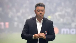 Em crise, River é eliminado e depende de título de arquirrival para ir à Libertadores 2026