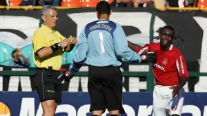 Lucas Collar e Vessoni divergem sobre polêmicas de arbitragem envolvendo Corinthians, Internacional e Grêmio: “Se fazem de coitados”
