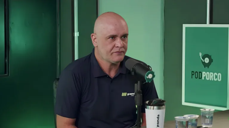 Marcos surpreende e banca melhor goleiro da história do Palmeiras