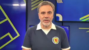Mauro Beting aponta jogador espetacular do futebol brasileiro