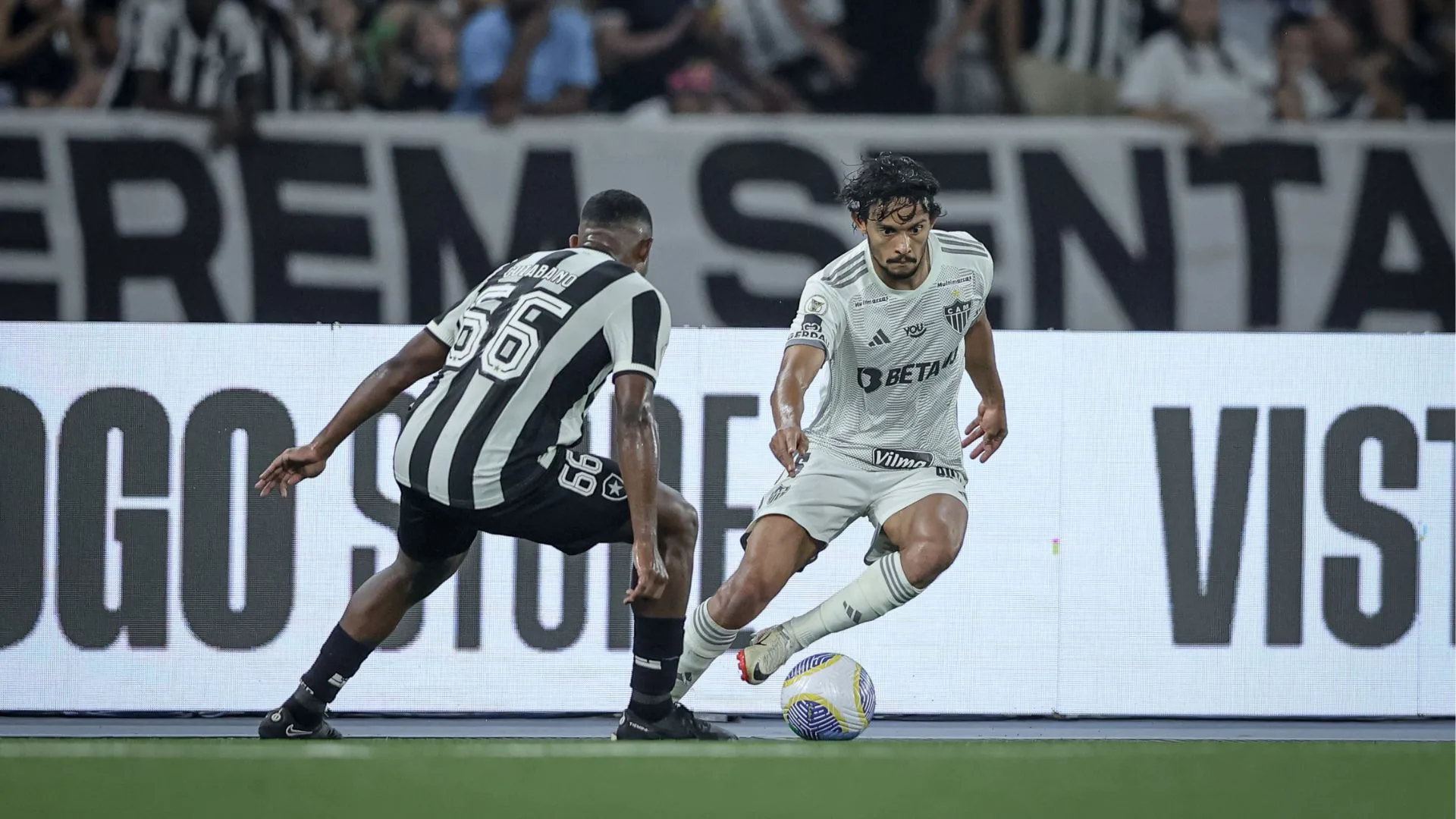 Milton Neves sinaliza favorito em Atlético-MG x Botafogo pela Libertadores