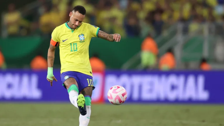 Arnaldo Ribeiro faz alerta sobre retorno de Neymar à seleção: “Não será simples”