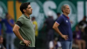 Abel Ferreira, do Palmeiras, critica “apatia” dos torcedores no Brasileirão