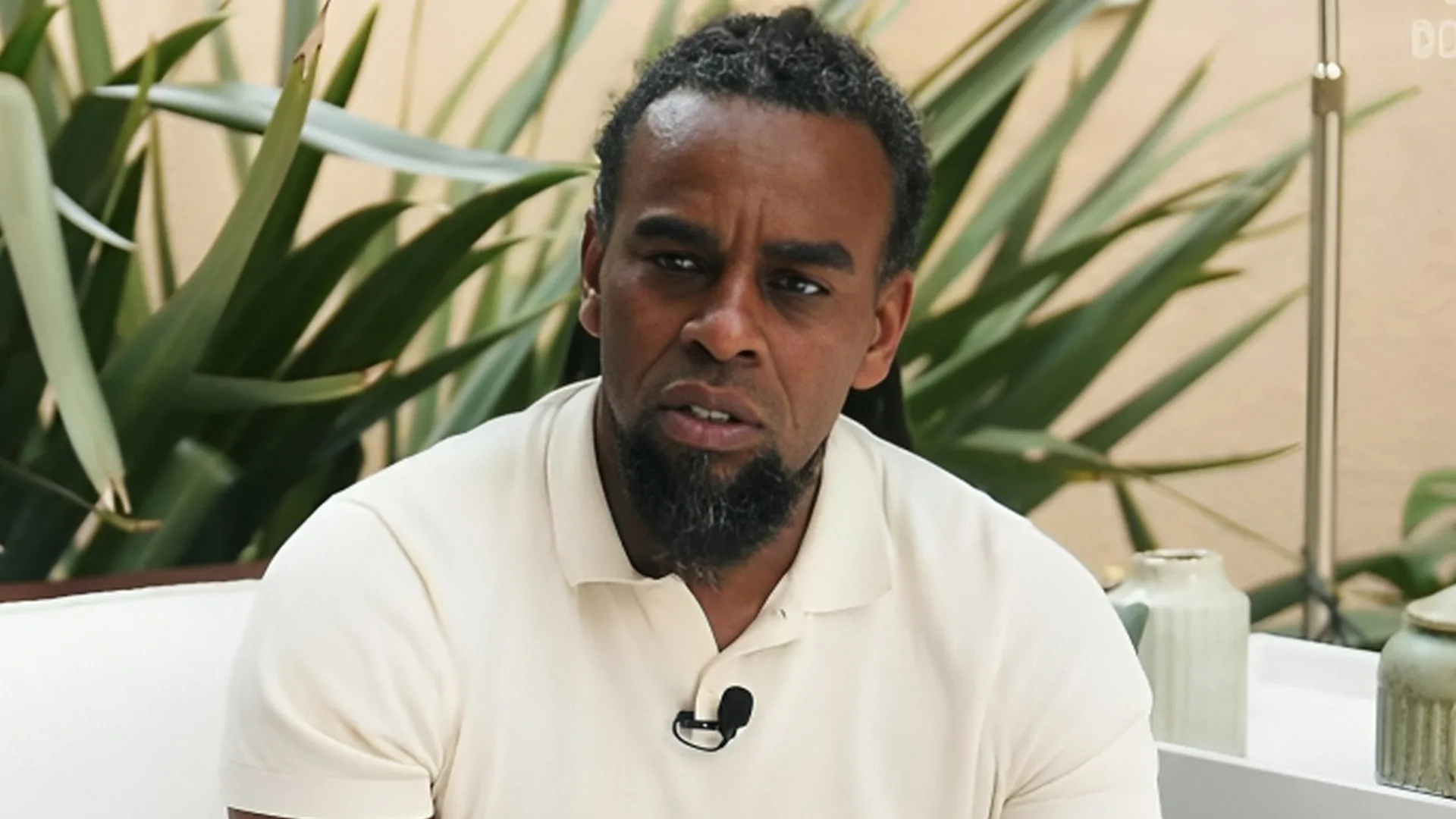 Tinga ‘esquece’ Abel Braga e elege melhor técnico do futebol brasileiro: “Tem que respeitar”