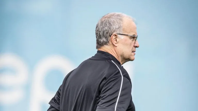 Peru x Uruguai: onde assistir ao jogo das Eliminatórias da Copa