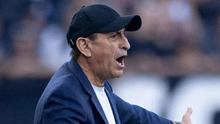 Ramón Díaz, do Corinthians, elege o melhor goleiro do futebol brasileiro