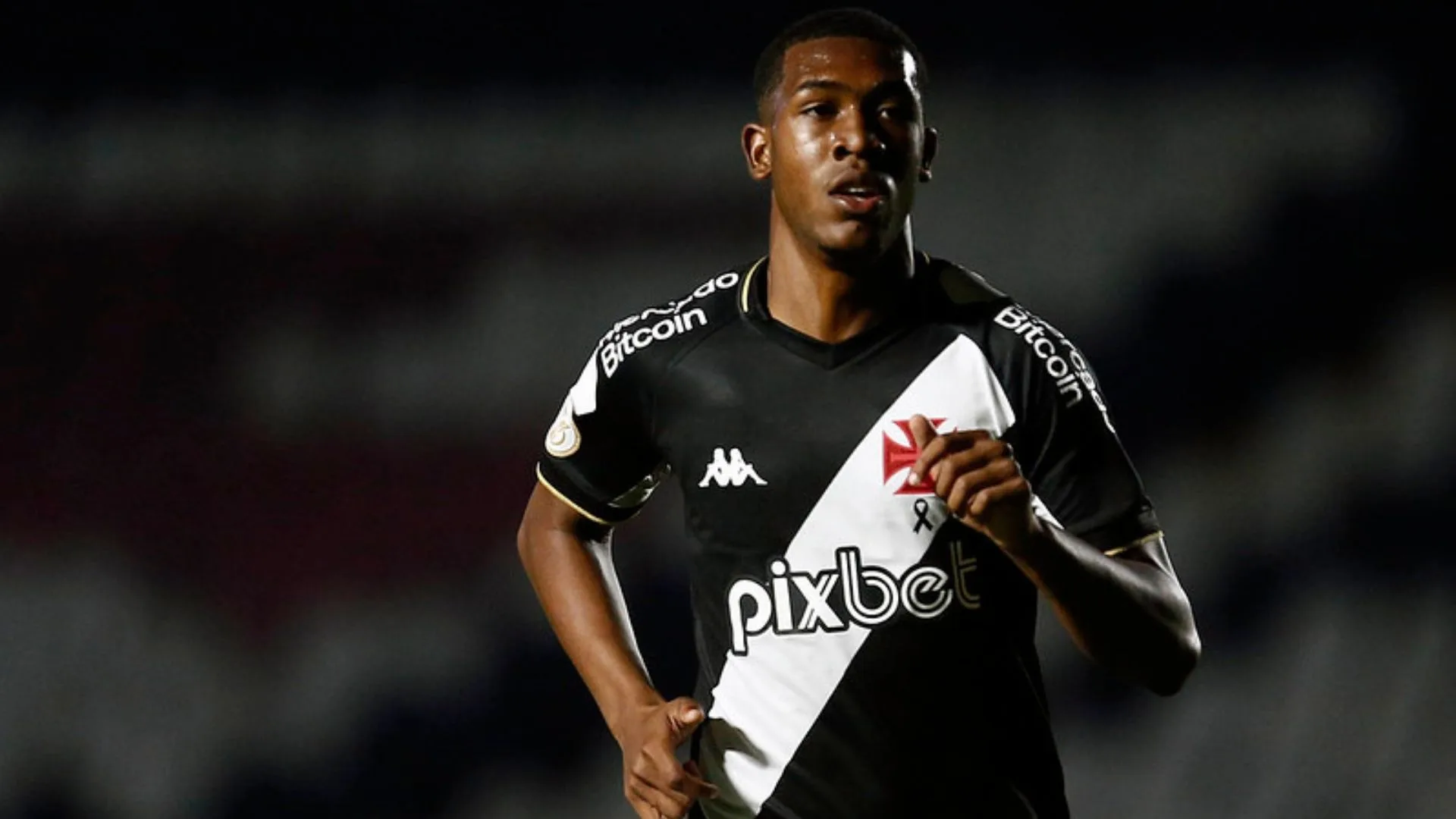 Time de John Textor cogita contratação de Rayan, do Vasco 