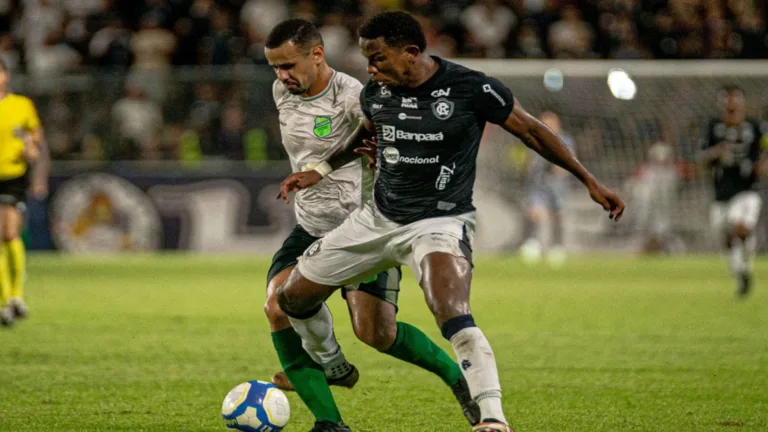 Remo anuncia rescisão contratual com o atacante Ribamar