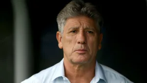 Torcedores do Grêmio reagem à declaração de Renato Gaúcho após jogo do Brasileirão