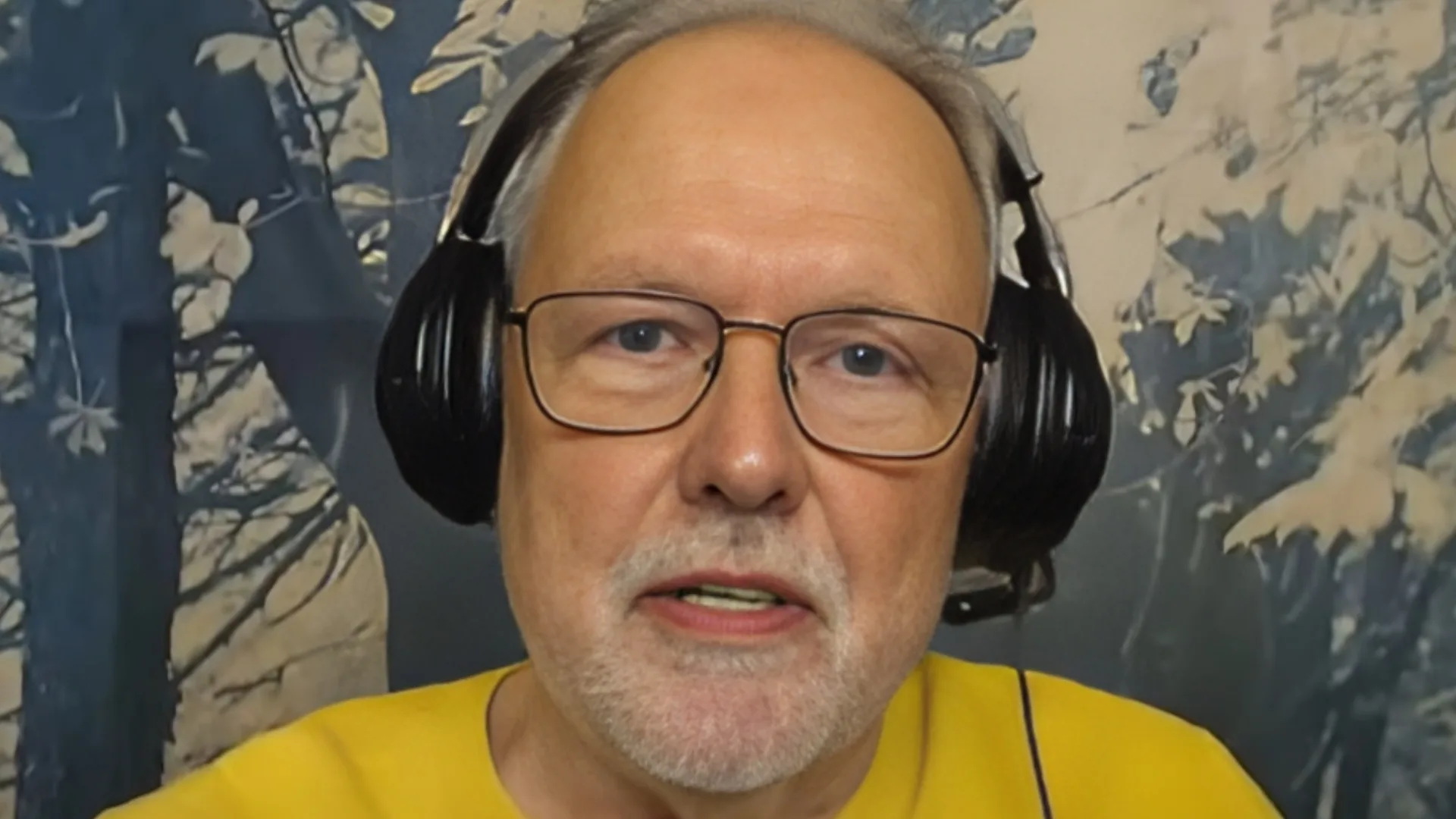 Renato Maurício Prado vê time com “privilégio” no Brasil: “Dá calote em todo mundo”