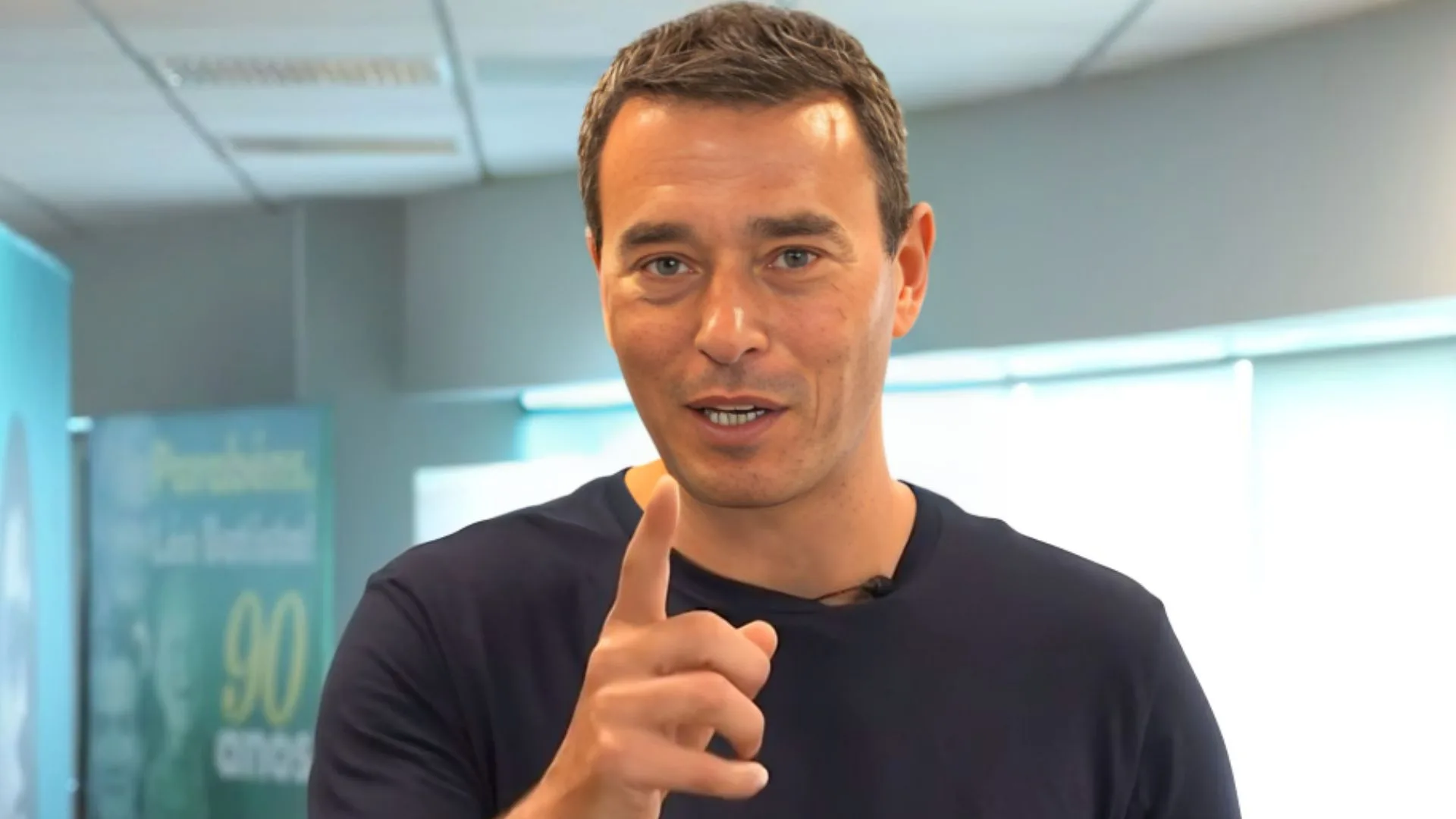 Rizek indica jogador que mudou Flamengo da “água para o vinho”