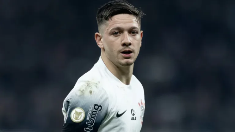 Garro, do Corinthians, é sincero e aponta torcida que impressionou no Brasil