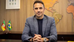 Atlético-MG negocia volta de Rodrigo Caetano, hoje na seleção brasileira, para CEO de futebol