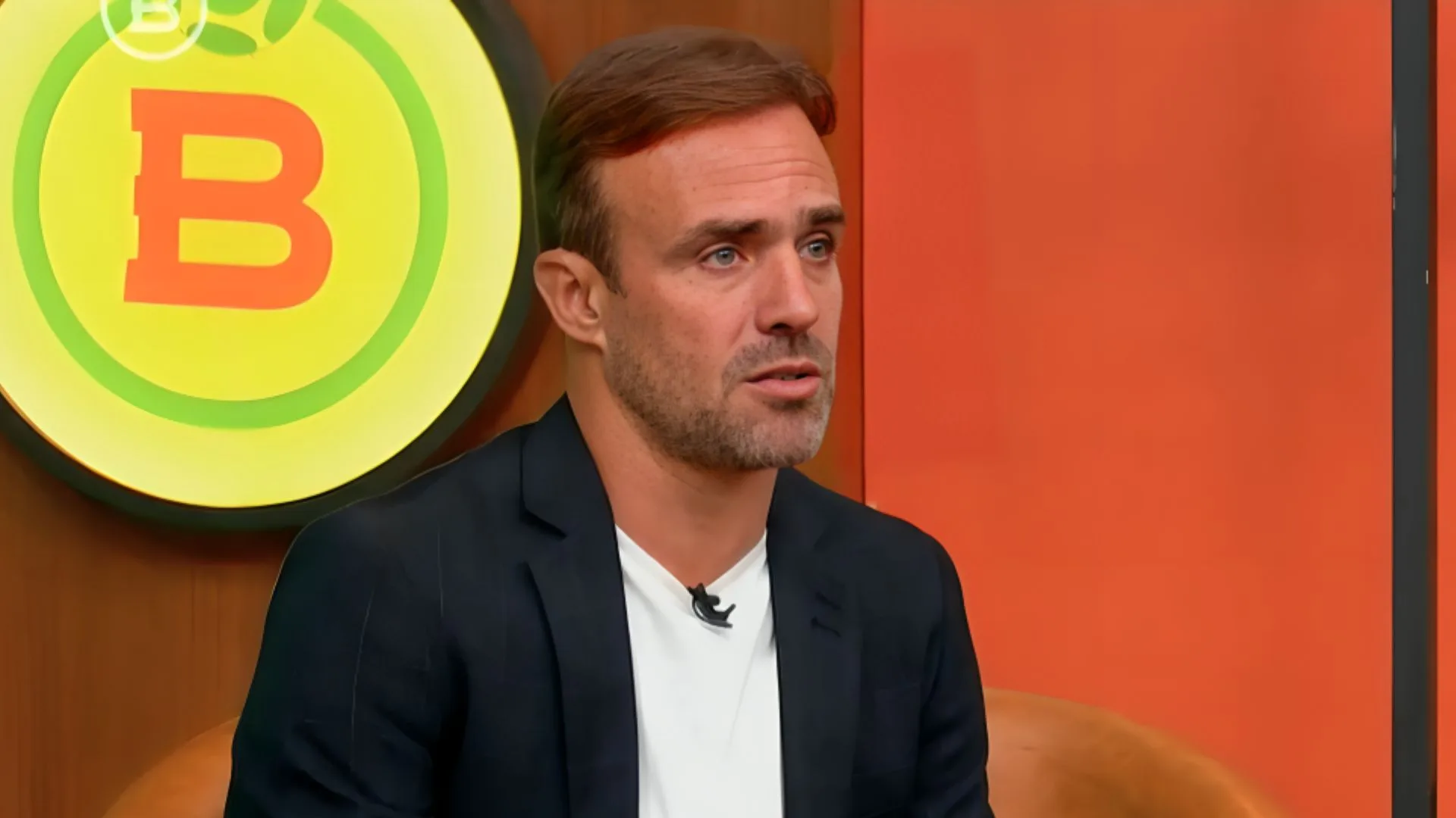 Roger Flores indica rebaixamento de peso no Brasileirão: “Caiu”