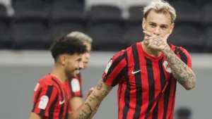 Grêmio prepara nova investida para fechar contratação de Róger Guedes e André Hernan explica: “Já foram três”