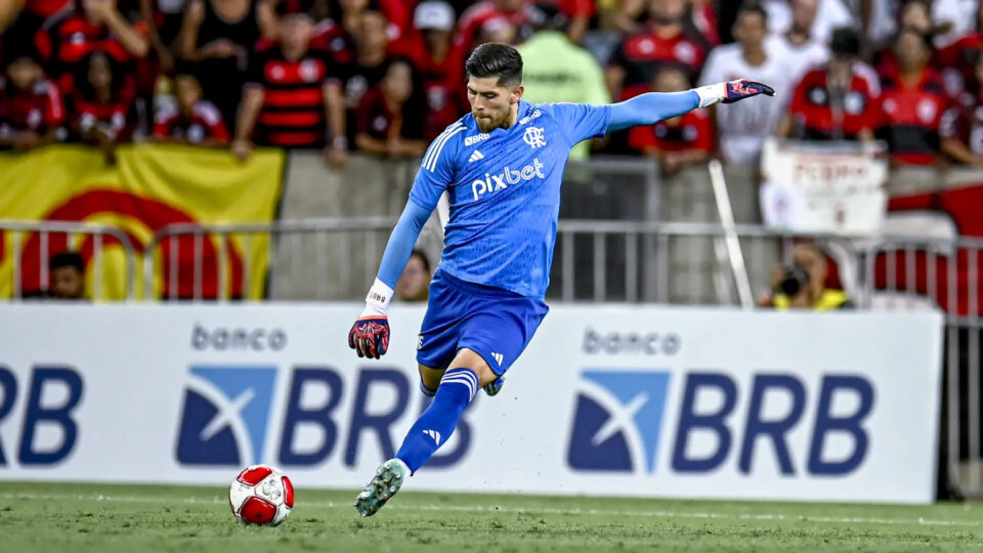 Rossi, do Flamengo, abre o jogo sobre chance de título do Brasileirão