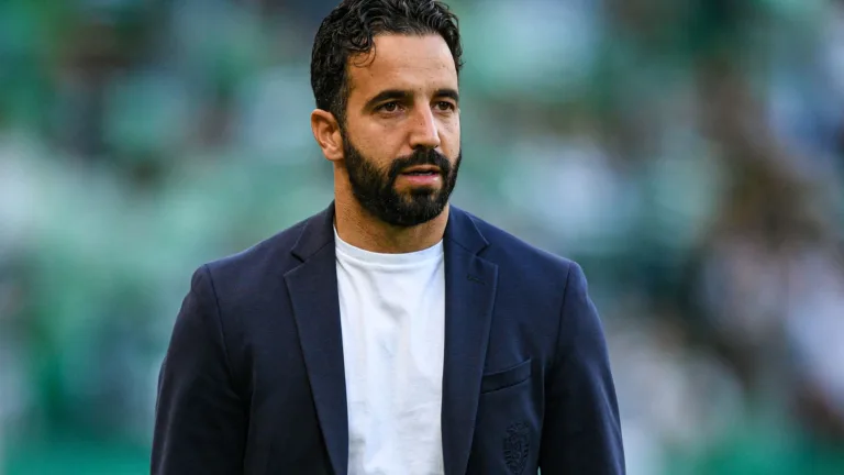 Rúben Amorim é cotado para assumir o Manchester United