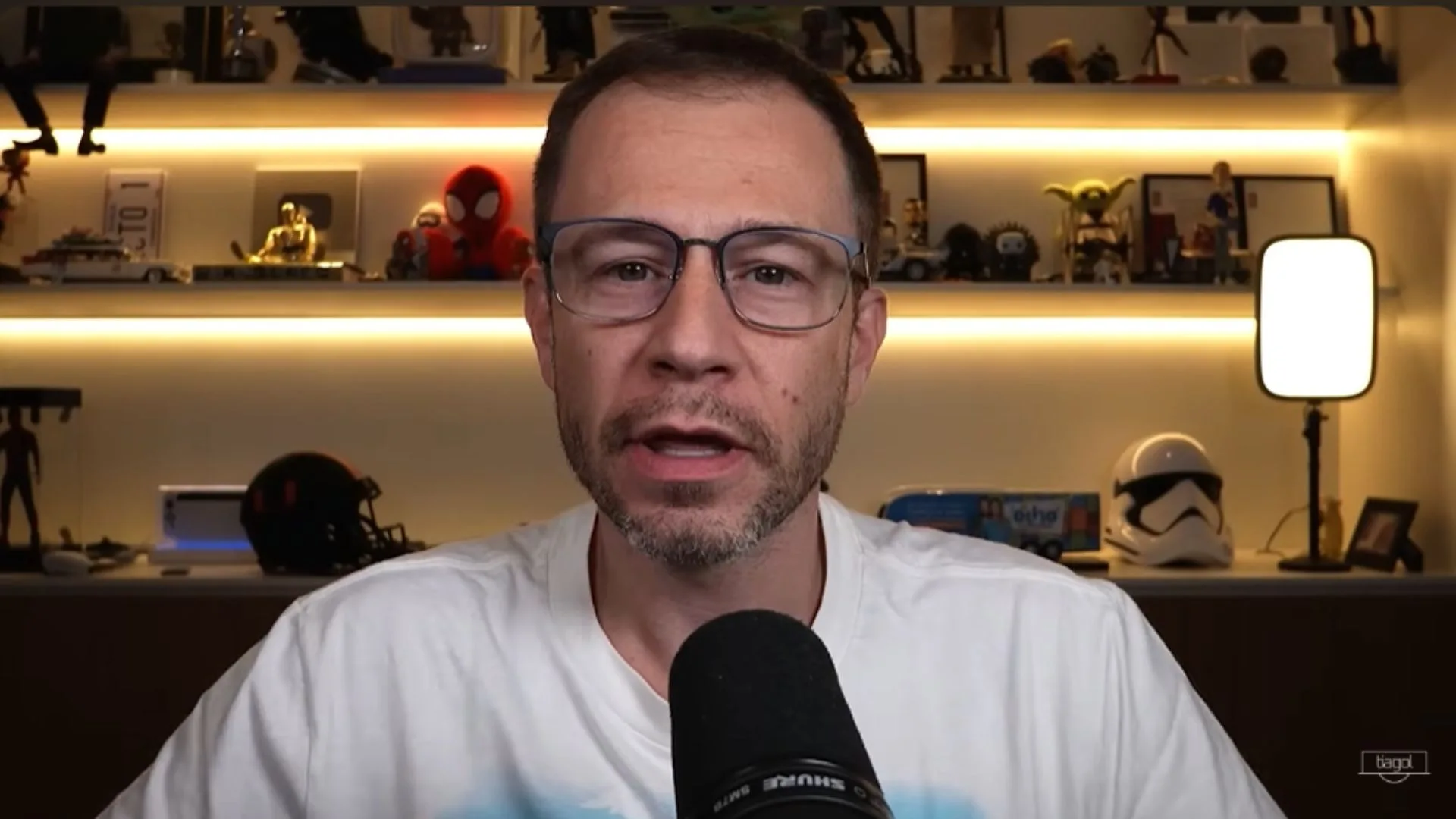 Tiago Leifert crava melhor centroavante do Brasil