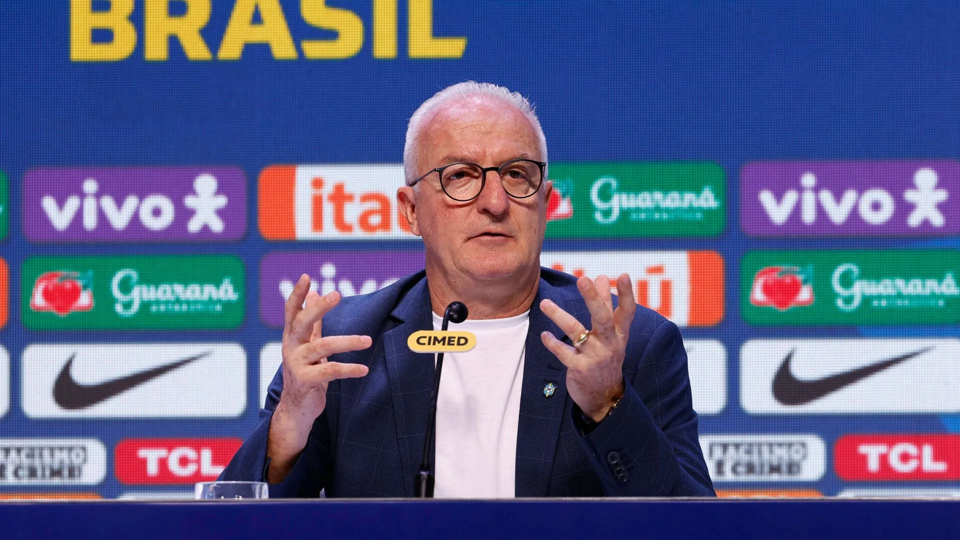 Torcedores detonam jogador que pode ser titular na seleção: “Inacreditável”