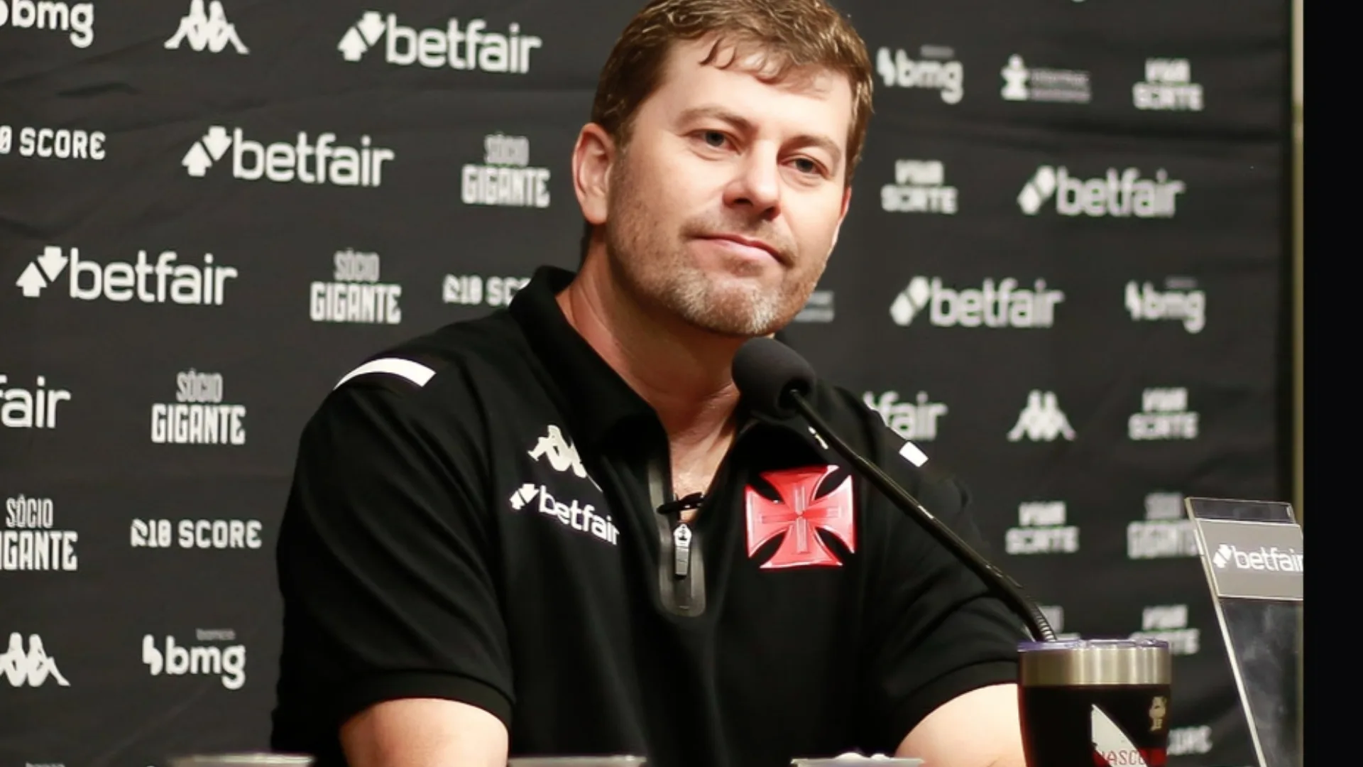 Torcedores do Vasco se revoltam com atitude de Rafael Paiva: “Perdeu o grupo”