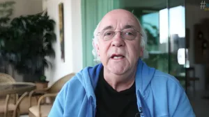 Tostão se surpreende e indica técnico do Brasil que é ousado