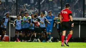 Vasco mira parte de cima da tabela do Brasileirão Séria A; veja chances de Libertadores
